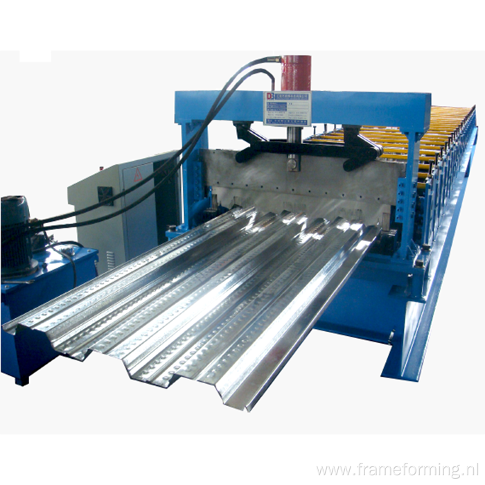 Roof construction floor deck roll forming machine