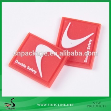 Sinicline 2015 Hot Sale Custom Rubber/Silicone Labels Manufacture