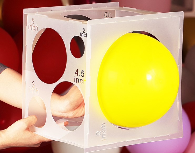 11 Holes PP Plastic Balloon Sizer Cube Box Balloon Measurement Tool for for Birthday Wedding Party Balloon Decorations