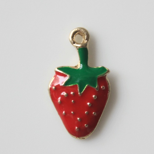 Grande sélection Mignon Fraise Fruits Émail Charmes Belle Fraise Charmes Pendentifs pour bracelets en gros 11 * 18MM