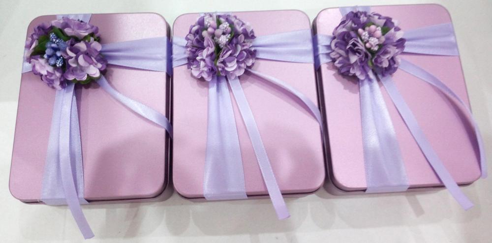 Pink Rectangular Tin Box for Chocolate Packaging