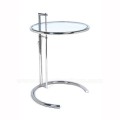 Mesa ajustable en altura de Eileen Gray