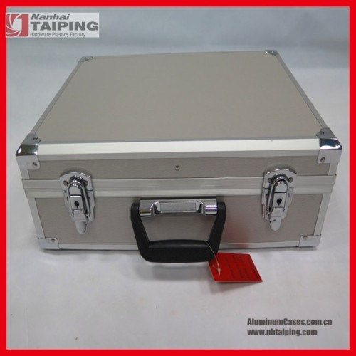 China Guangdong Electronics Tool Box Aluminum Lockable Flight Case