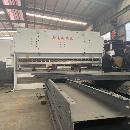 Bending Performance 3-Cylinder Hydraulic Press Brake