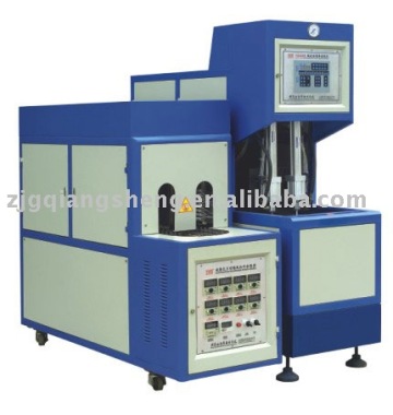 PET blow moulding machine