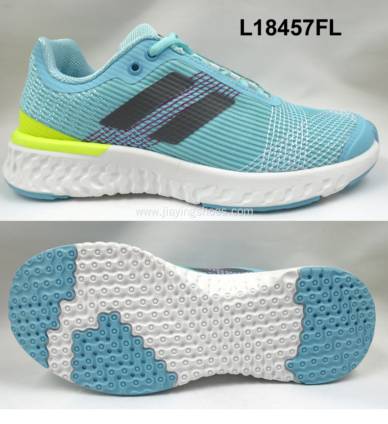 Lady running breathable sports shoes