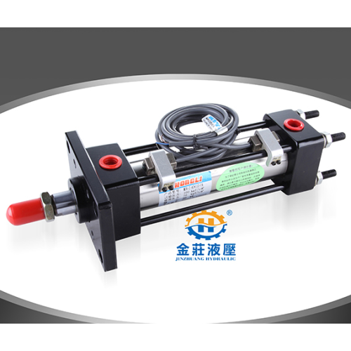 Light tie rod hydraulic cylinders in machinery