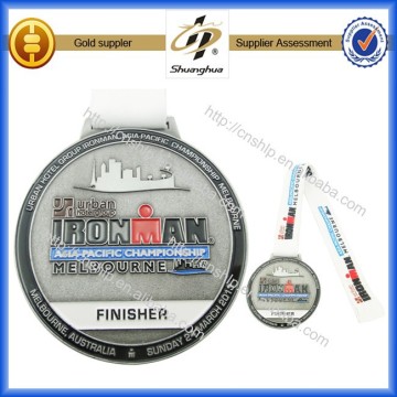 2015 high quality iron stamped medal