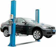 Symmetric Two-Post Lift