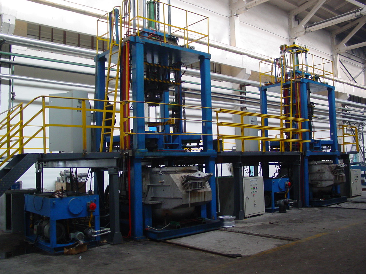 low pressure machines for automatic casting