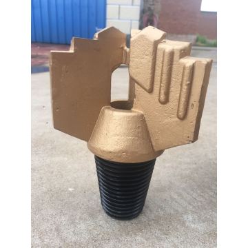 3 wing step drag drill bit for well