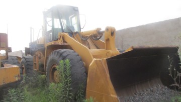 Used Komatsu Loader WA450 in good condition