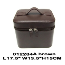 Portable cosmetic gift box packaging