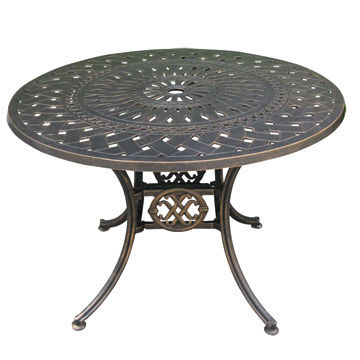 Aluminum dining table/cast garden furniture, 2-year warranty