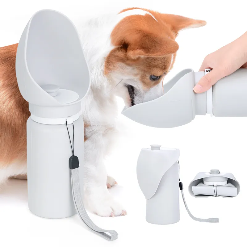 Factory Wholesale Collapsible Food Feeding Dog Water Dispenser Portable Leak Proof Dog Travel Water Silicone Bottle for Outdoor Walking