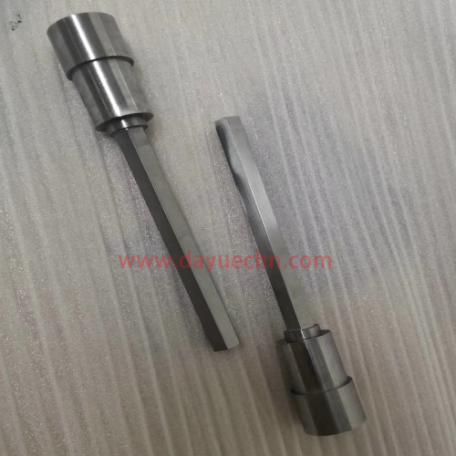 S136 Inner H13 Material Collapsible Injection Mould Parts