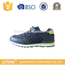 2016 China wholesale durable kid sports shoe