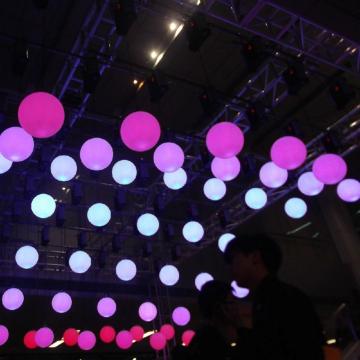 Luce a sfera LED magica RGB digitale