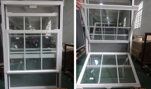 Aluminium louver window