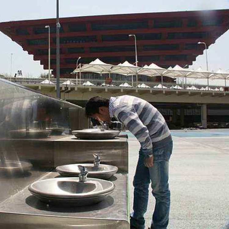 Dispensador de agua de pedestal de pie de suelo de enfriador de agua de ósmosis inversa de acero inoxidable para parque