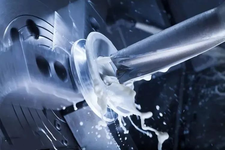 Cutting fluids Cutting fluids