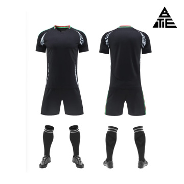 Camiseta de fútbol de manga corta para adultos y niños.