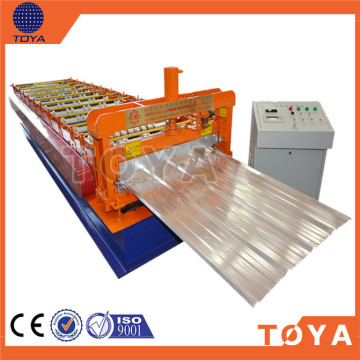 Endurable lightweight wall panel molding machine