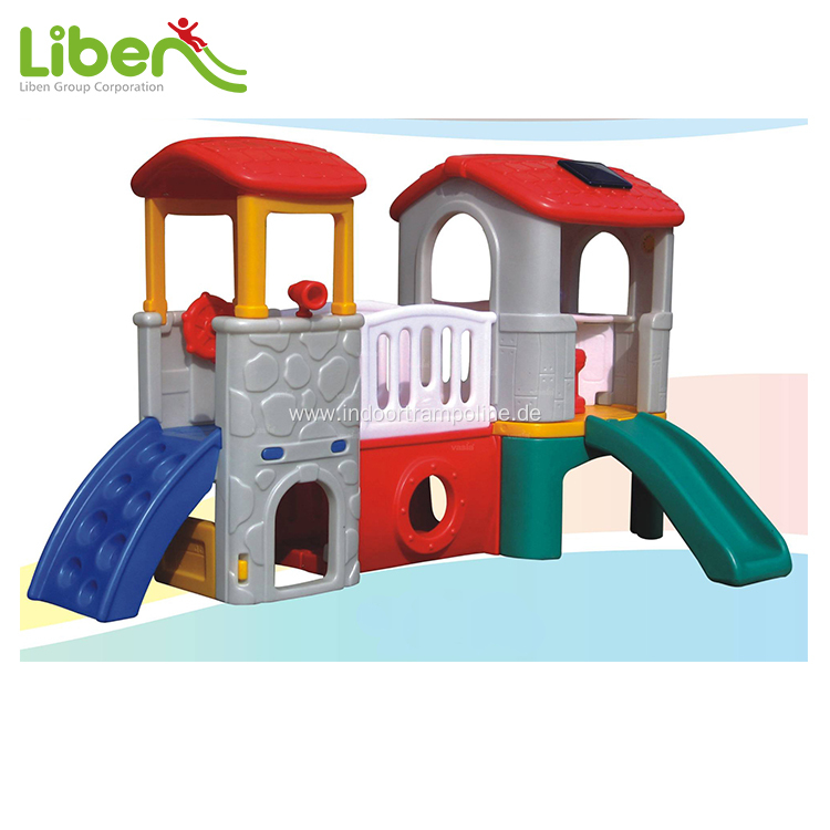 Indoor plastic slide for kids