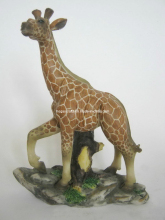 Customized Souvenir Polyresin Giraffe Figurine