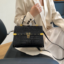New Luxury Handbags for Women: 2024 Trends in Designer Leather Purses