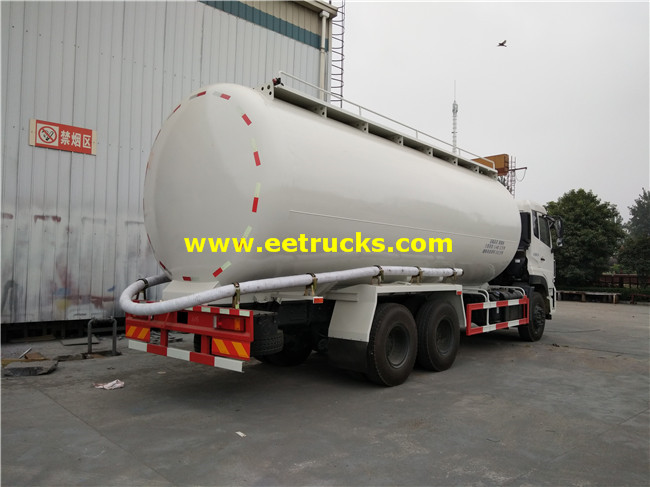 30000 Litres Pneumatic Tank Trucks