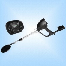 Metal Detector with Motion Discrimination and Arm Support