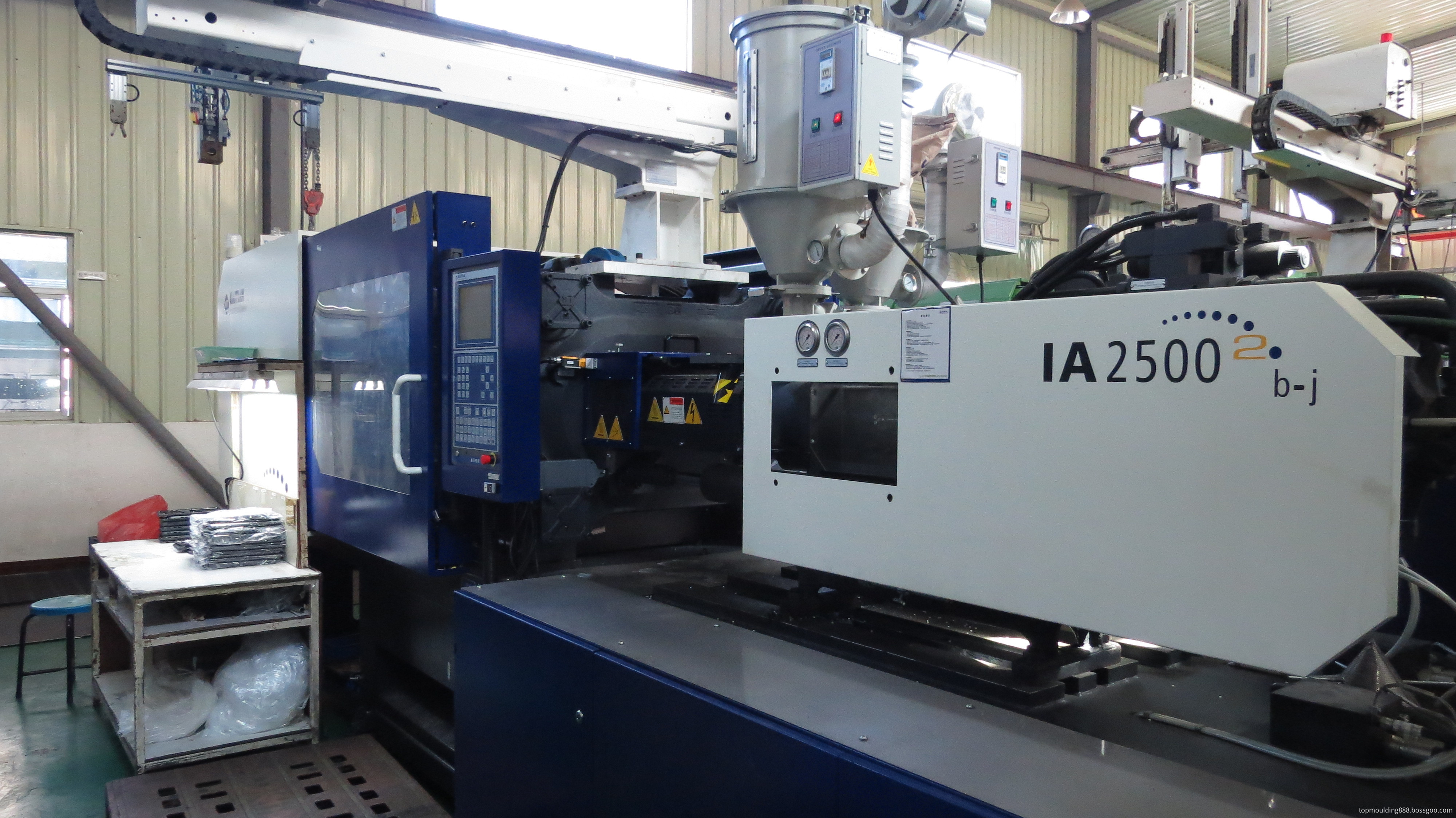 injection mould injection mould