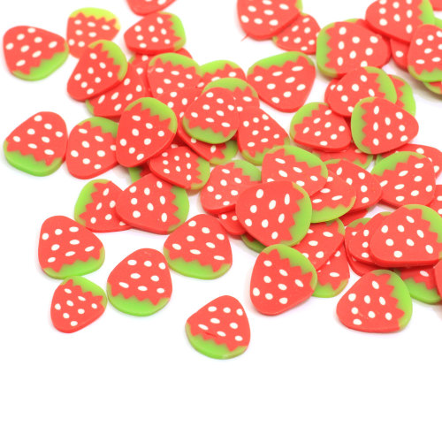 Vente chaude 10 MM tranche polymère Caly rouge fraise forme fruits scintillants pour bricolage à la main Nail Art et Slime pièces