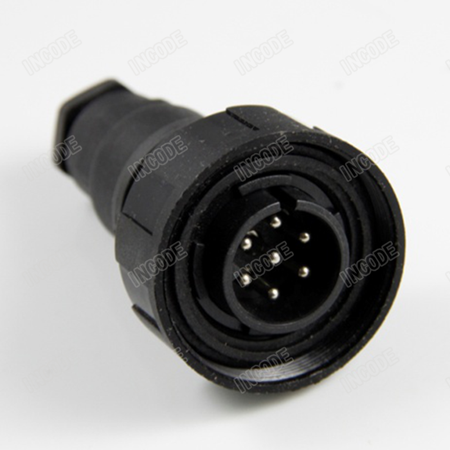 Plug IP68 7Way Cable Mounting