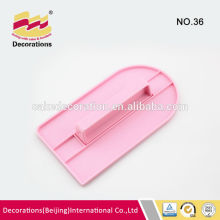 Cake decoration tools-Cake smoother