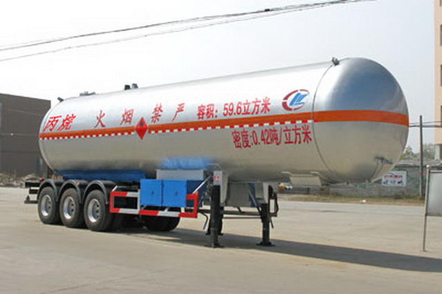 13m Tri-axle Liquefied Gas Tank نصف مقطورة