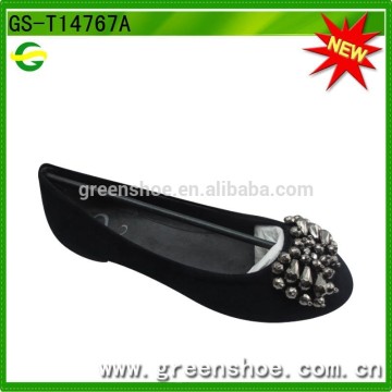 fashionable flat female shoes