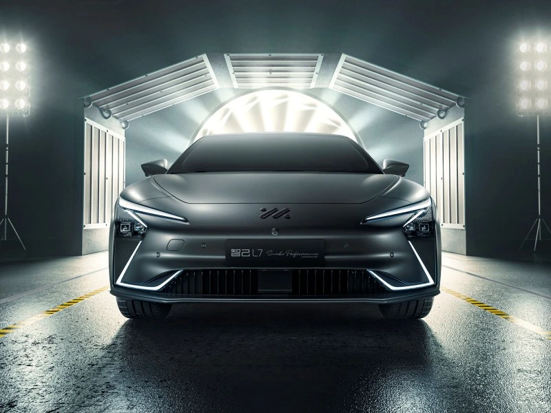 New Product Zhiji Im L7 2022 PRO Edition EV Car High Quality Automobile Made in China New Energy Vehicle Cheap Adult Electric Car