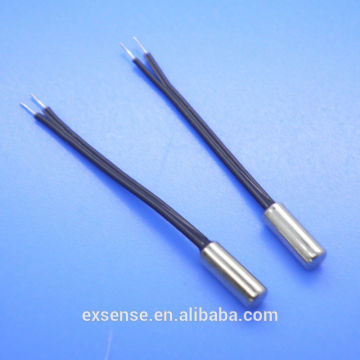 Mini housing metal temperature sensor