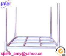 Foldable stacking rack