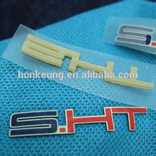 Factory raised rubber heat transfer label for garments, thickness transfer