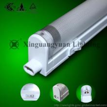 PC fluorescent lighting fixture