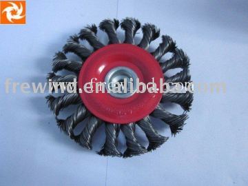 Twist Knotted Wire Bevel Brush