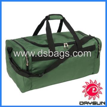 Classic lightweight gym duffle bag