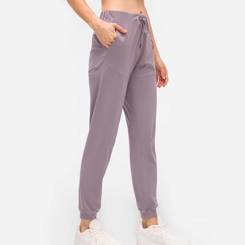 Celana Jogger Ketat Wanita Cocok