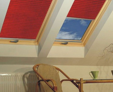 Indoor skylight pleated shades