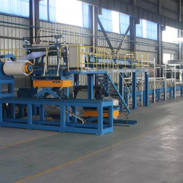 Polyurethane sandwich panel production line