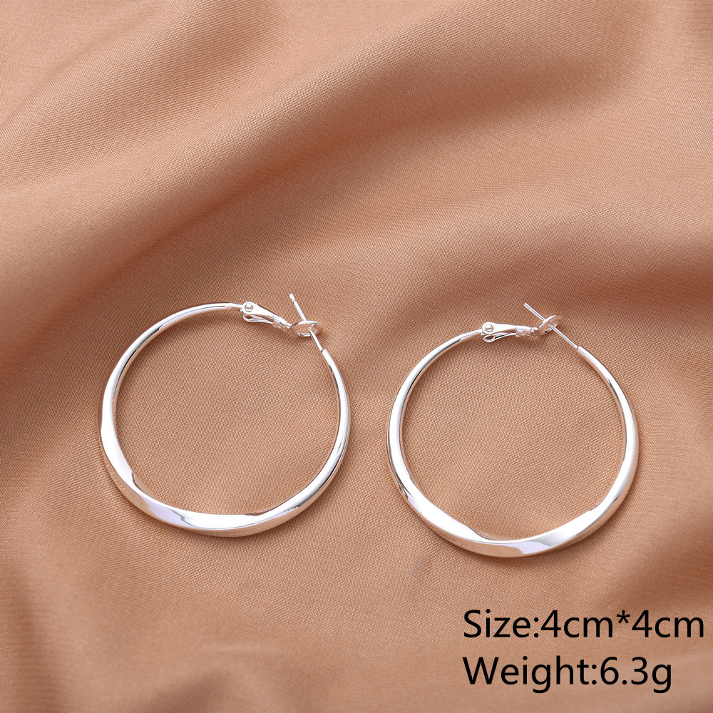 Factory direct simple geometric silver plated earrings silver hoop earrings women accessories wholesale