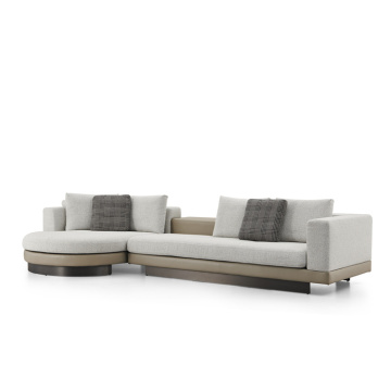 Solid Fluid Line Sofa